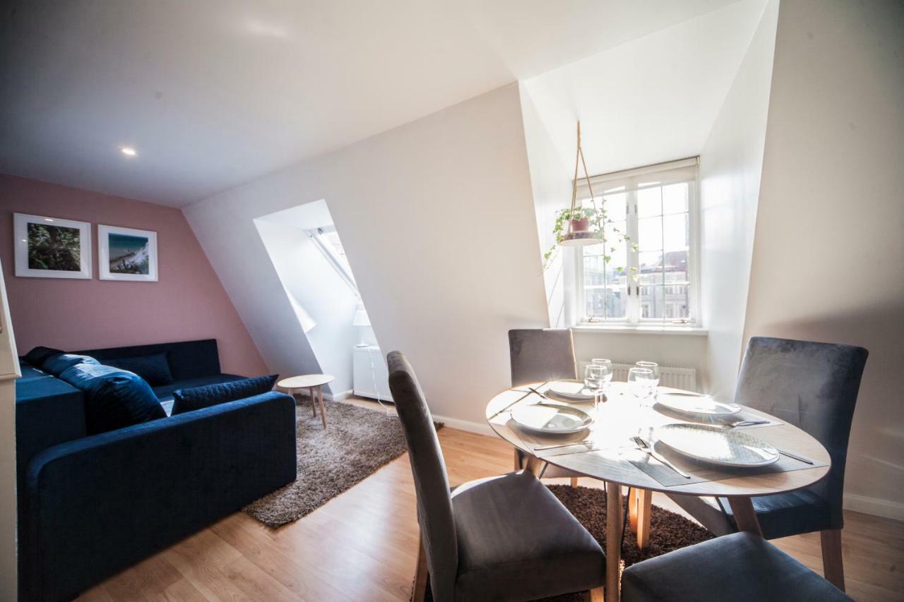 2 Level In Old Town Apartament